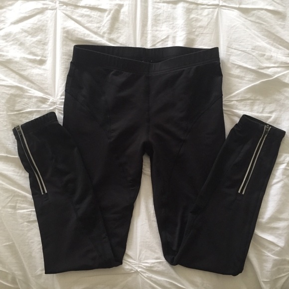 Prana Leggings - Picture 2 of 3